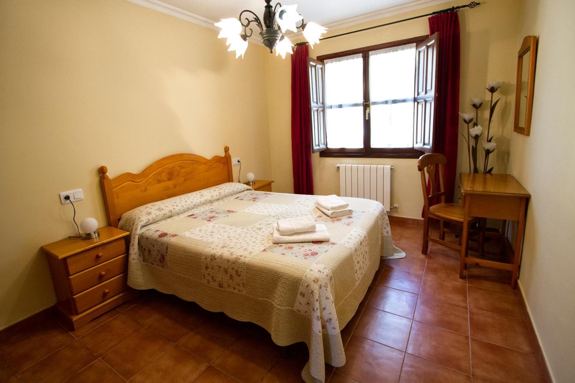 Apartamentos Camin De Pelayo Las Rozas Room photo
